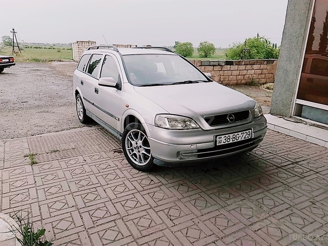 Opel Astra 1998, 250,000 km - 1.6 л - Qusar