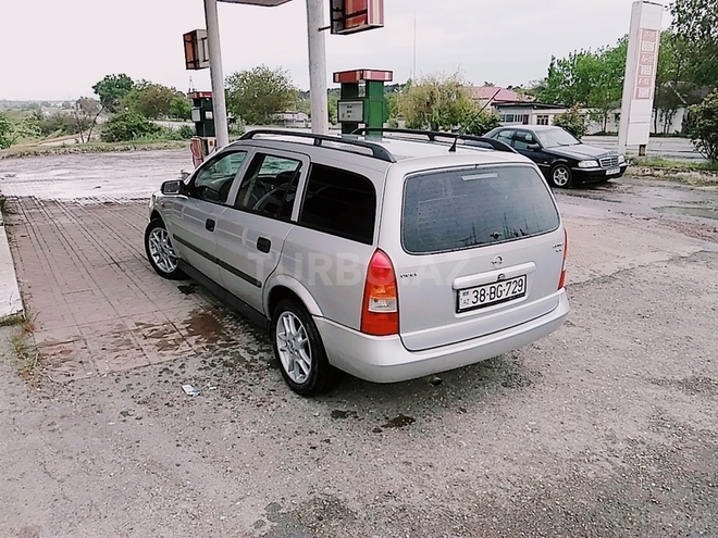 Opel Astra 1998, 250,000 km - 1.6 л - Qusar