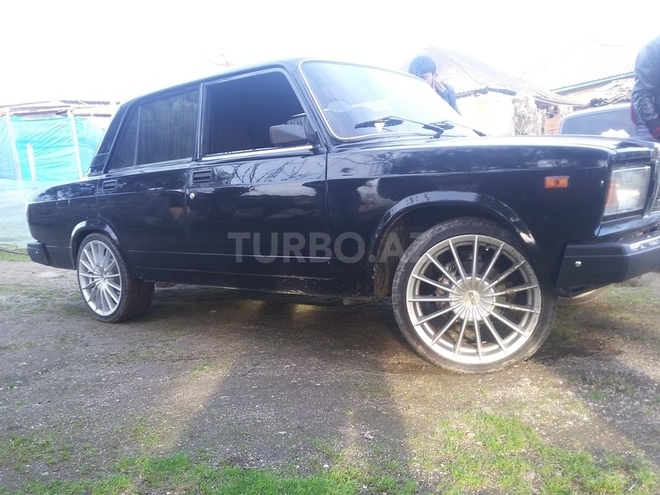 LADA (VAZ) 2107 2010, 20,000 km - 1.6 l - Astara