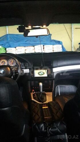 BMW 528 1998, 240,000 km - 0.3 л - Sabirabad