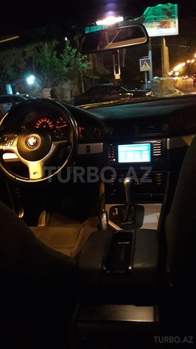 BMW 525 2002, 215,000 km - 0.3 л - Bakı