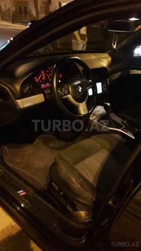 BMW 525 2002, 215,000 km - 0.3 л - Bakı