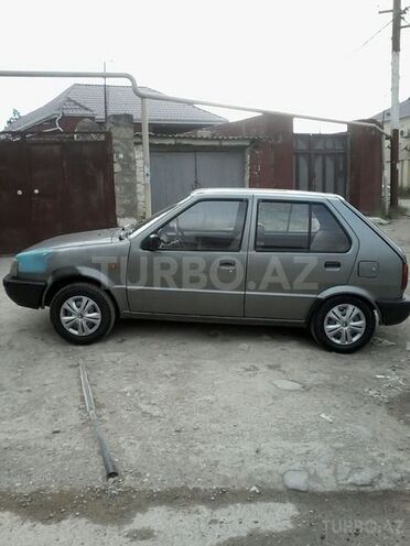 Nissan Micra 1991, 250,000 km - 1.2 л - Bakı