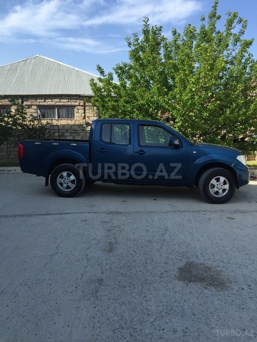 Nissan Navara 2008, 127,000 km - 2.5 l - Bakı