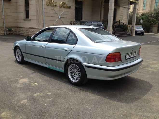 BMW 528 1996, 350,000 km - 2.8 l - Bakı