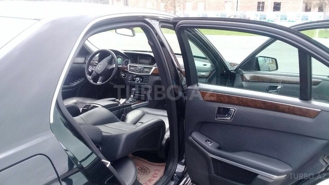 Mercedes E 220 2011, 141,500 km - 2.2 l - Sumqayıt