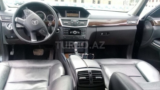 Mercedes E 220 2011, 141,500 km - 2.2 l - Sumqayıt