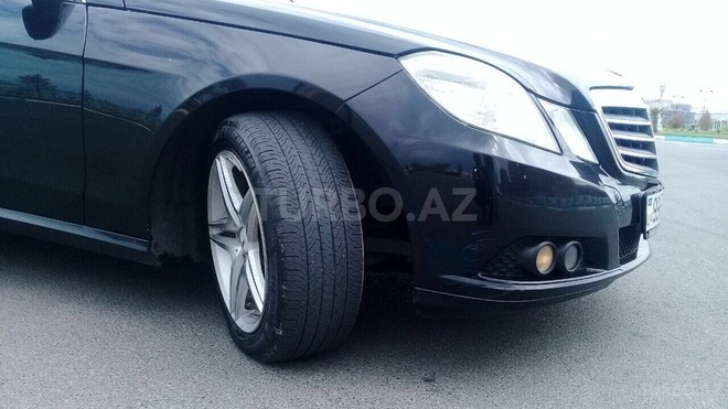Mercedes E 220 2011, 141,500 km - 2.2 l - Sumqayıt