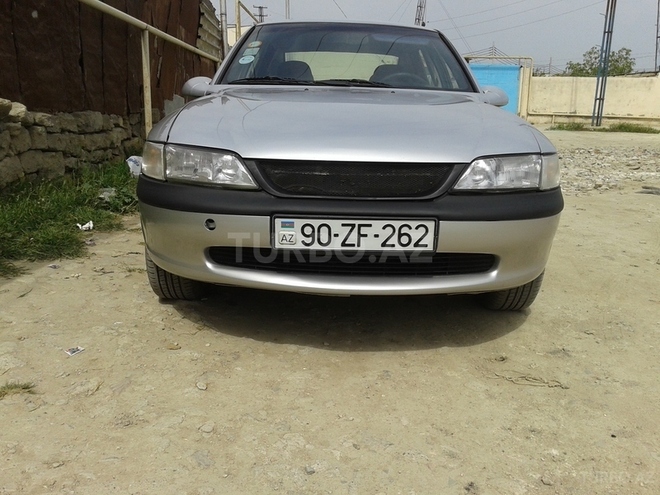 Opel Vectra 1998, 127,000 km - 1.8 l - Bakı