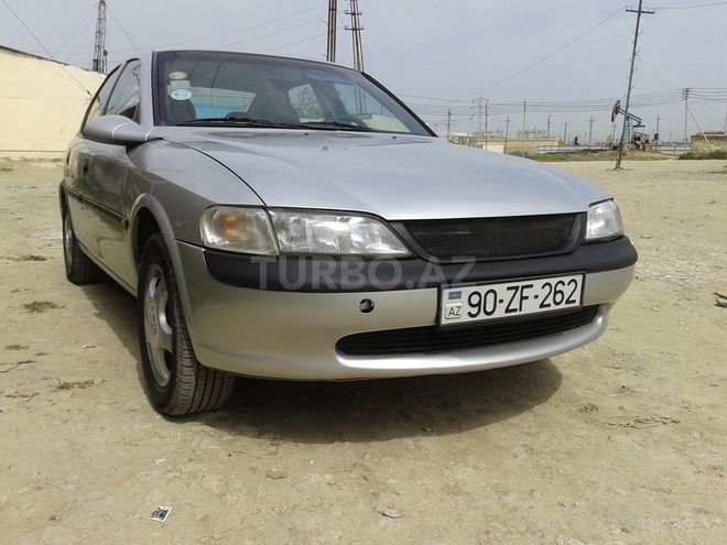 Opel Vectra 1998, 127,000 km - 1.8 l - Bakı