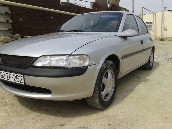 Opel Vectra 1998, 127,000 km - 1.8 l - Bakı
