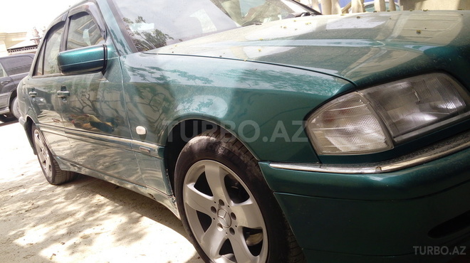 Mercedes C 220 1998, 189,000 km - 2.2 l - Bakı
