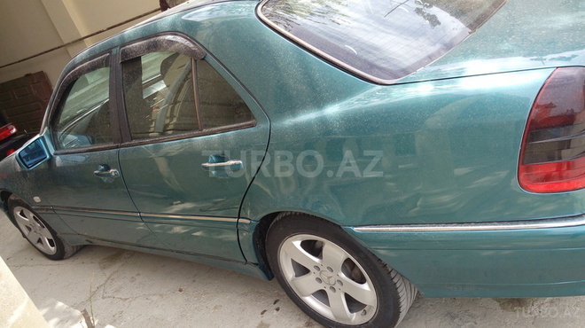 Mercedes C 220 1998, 189,000 km - 2.2 l - Bakı