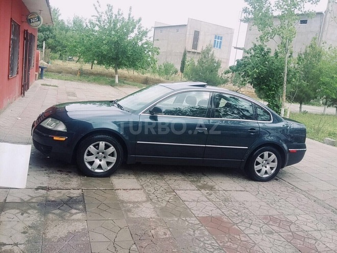 Volkswagen Passat 2004, 160,000 km - 1.8 l - Bakı