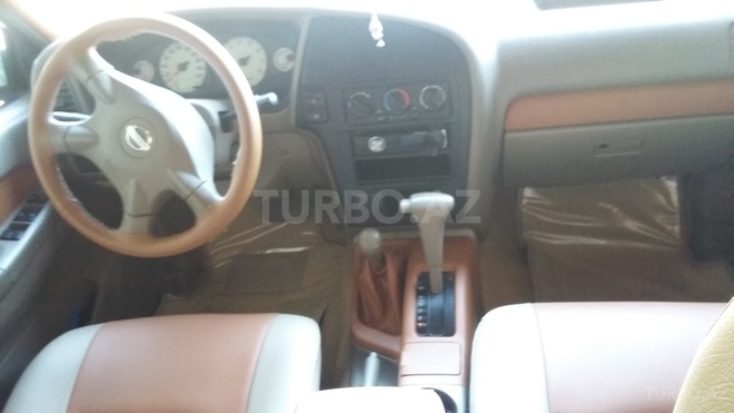 Nissan Pathfinder 2003, 252,000 km - 3.5 l - Bakı