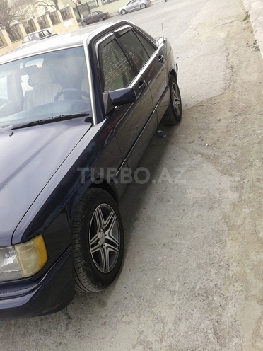 Mercedes 190 1990, 259,000 km - 2.6 л - Bakı