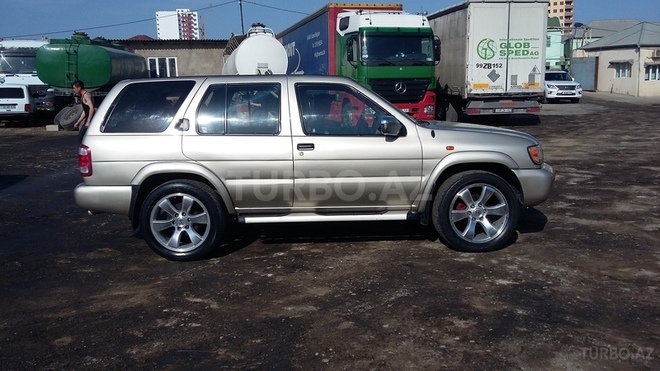 Nissan Pathfinder 2003, 252,000 km - 3.5 l - Bakı