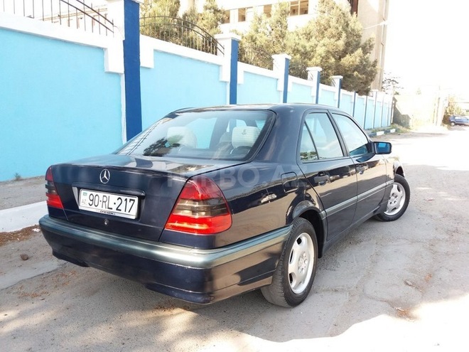 Mercedes C 180 1999, 220,000 km - 1.8 l - Bakı