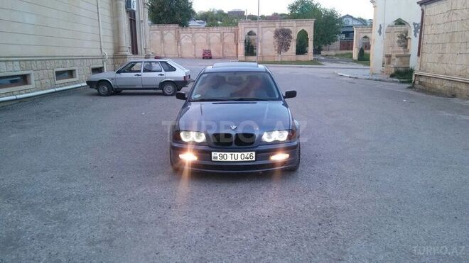BMW 318 1998, 246,000 km - 1.9 л - Bakı