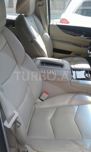 Cadillac Escalade 2014, 60,000 km - 6.2 l - Bakı
