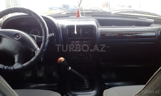 GAZ 31105 2007, 98,000 km - 2.4 l - Quba