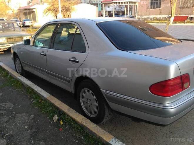 Mercedes E 230 1996, 495,000 km - 2.3 l - Xaçmaz