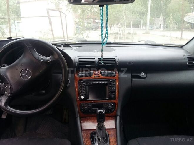Mercedes C 240 2001, 320,000 km - 2.6 l - Sumqayıt