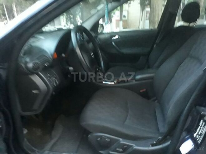 Mercedes C 240 2001, 320,000 km - 2.6 l - Sumqayıt