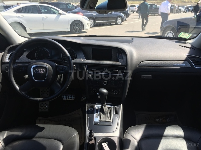 Audi A4 2009, 155,000 km - 2.0 l - Bakı