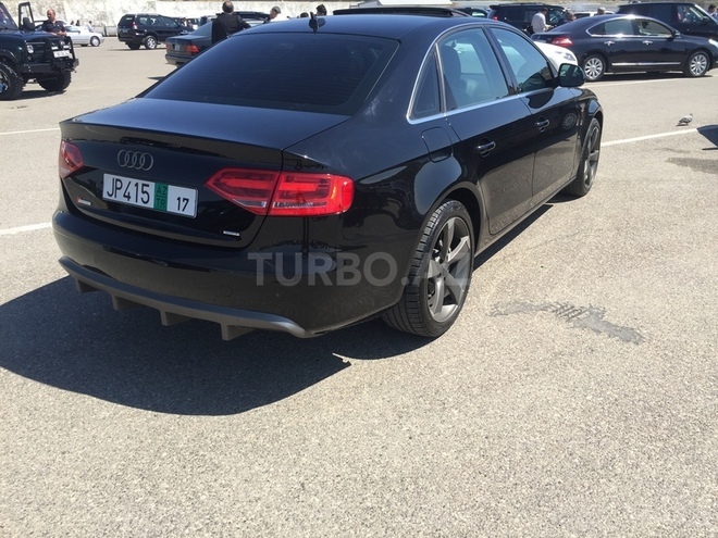 Audi A4 2009, 155,000 km - 2.0 l - Bakı