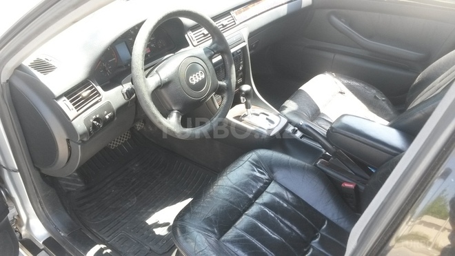 Audi A6 1999, 210,000 km - 2.8 l - Bakı