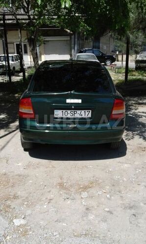 Opel Astra 1998, 322,000 km - 1.8 l - Bakı