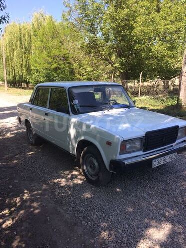 LADA (VAZ) 2107 2003, 200,000 km - 1.6 l - Qusar