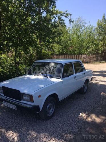 LADA (VAZ) 2107 2003, 200,000 km - 1.6 l - Qusar