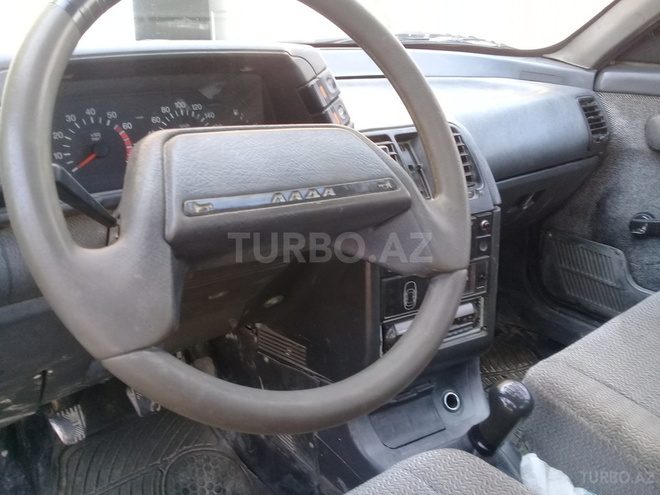 LADA (VAZ) 2110 1998, 280,000 km - 1.5 л - Salyan