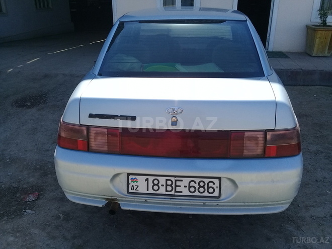 LADA (VAZ) 2110 1998, 280,000 km - 1.5 л - Salyan