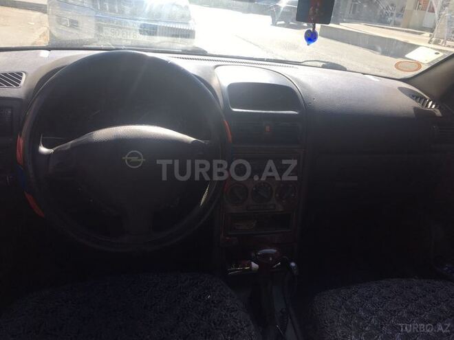 Opel Astra 1998, 315,000 km - 2.0 l - Bakı