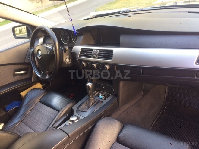 BMW 530 2003, 179,900 km - 3.0 л - Bakı