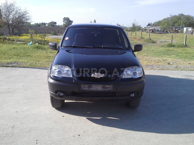 Chevrolet Niva 2012, 86,000 km - 1.7 л - Xudat
