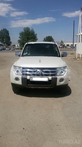 Mitsubishi Pajero 2008, 73,000 km - 3.0 л - Gəncə