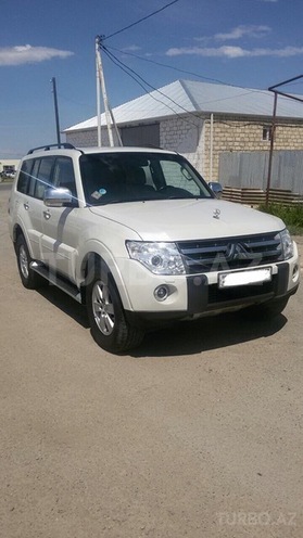 Mitsubishi Pajero 2008, 73,000 km - 3.0 л - Gəncə