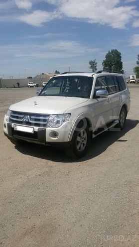 Mitsubishi Pajero 2008, 73,000 km - 3.0 л - Gəncə