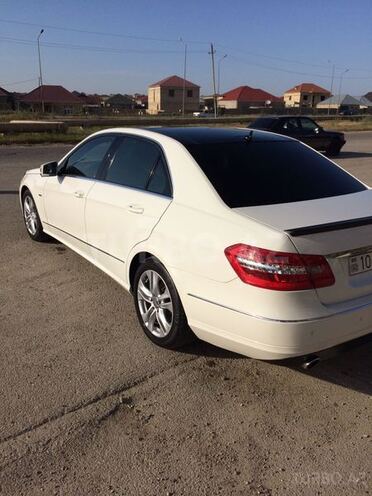 Mercedes E 220 2009, 187,000 km - 2.2 l - Bakı
