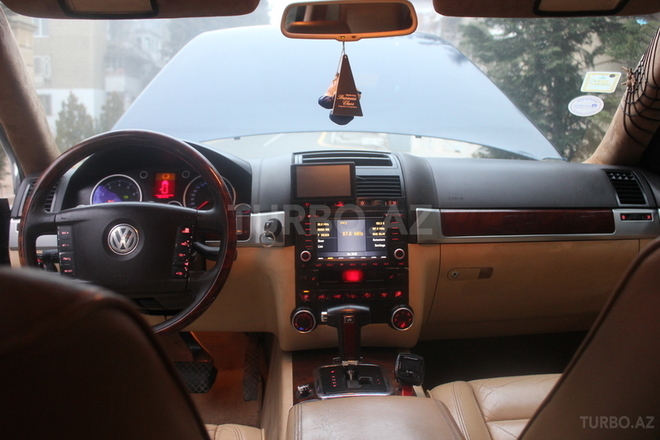 Volkswagen Touareg 2004, 155,000 km - 3.2 l - Bakı