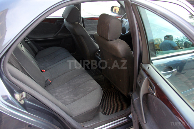Mercedes E 220 2000, 270,000 km - 2.2 l - Bakı