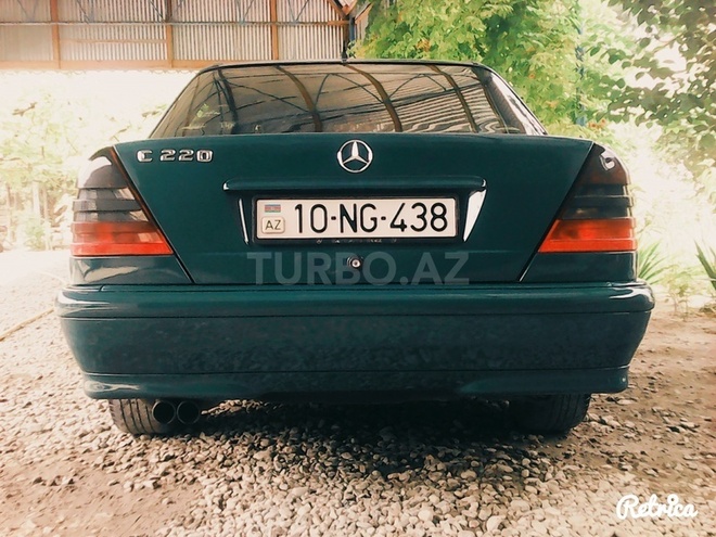 Mercedes C 220 1999, 380,000 km - 2.2 l - Bakı