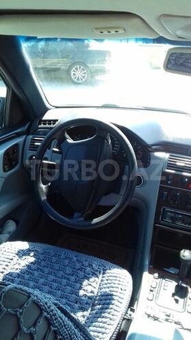 Mercedes E 240 1997, 290,000 km - 2.4 l - Bakı