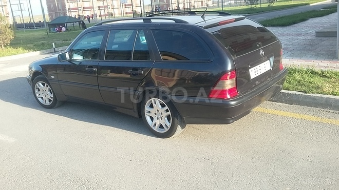 Mercedes C 220 1999, 307,073 km - 2.2 l - Sumqayıt