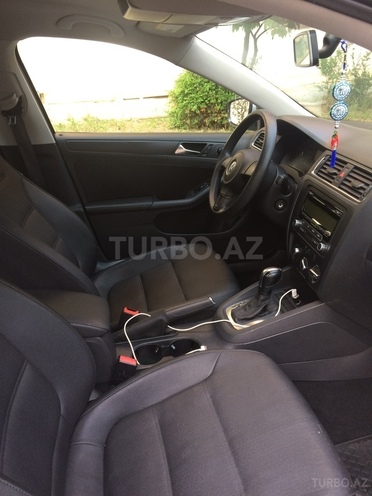 Volkswagen Jetta 2011, 80,576 km - 2.5 l - Bakı