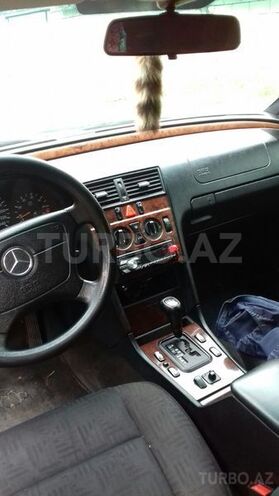Mercedes B 180 1997, 20,000 km - 0.2 l - Ağcabədi